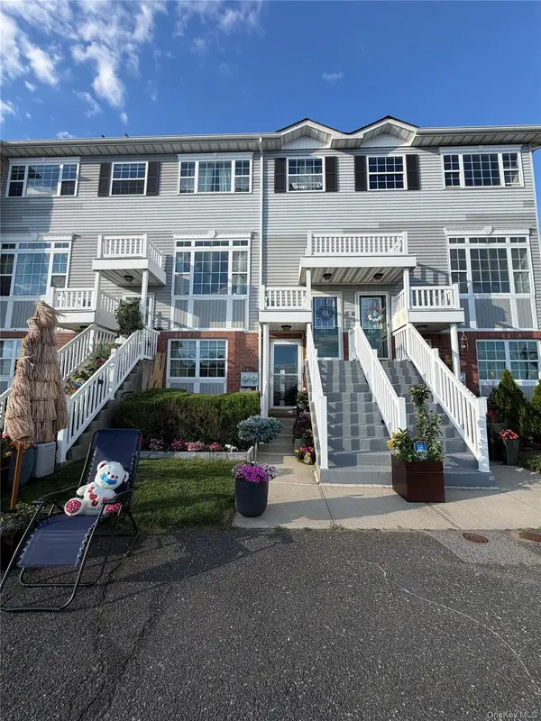 291 Surf Drive #214B, Bronx, NY 10473