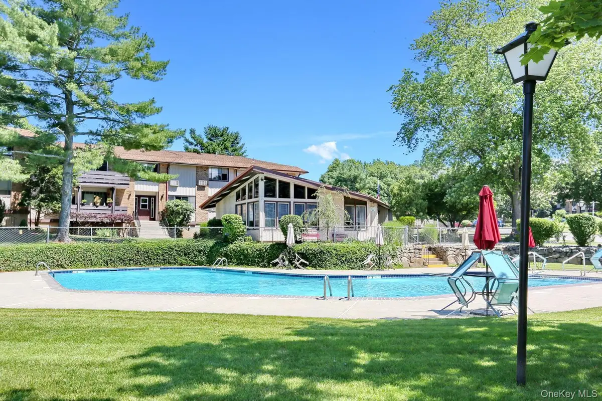 174 Sierra Vista Lane, Valley Cottage, NY 10989 - #1