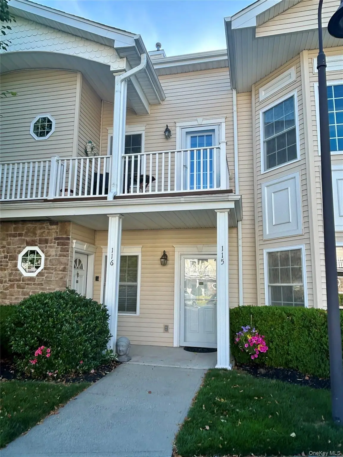 115 Autumn Drive, Plainview, NY 11803 - #1