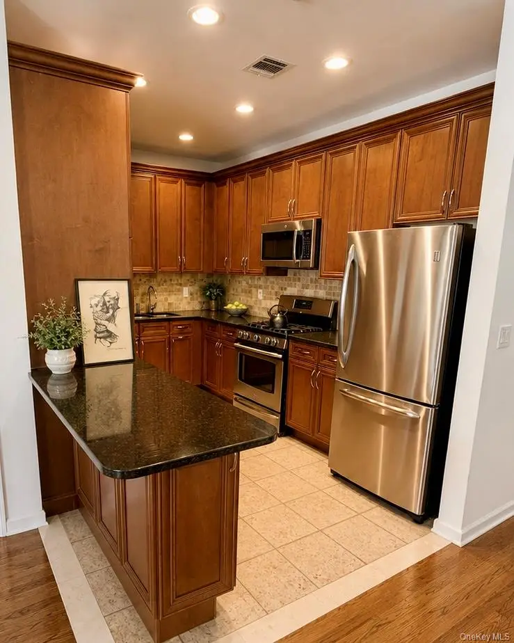 115 Autumn Drive, Plainview, NY 11803 - #3