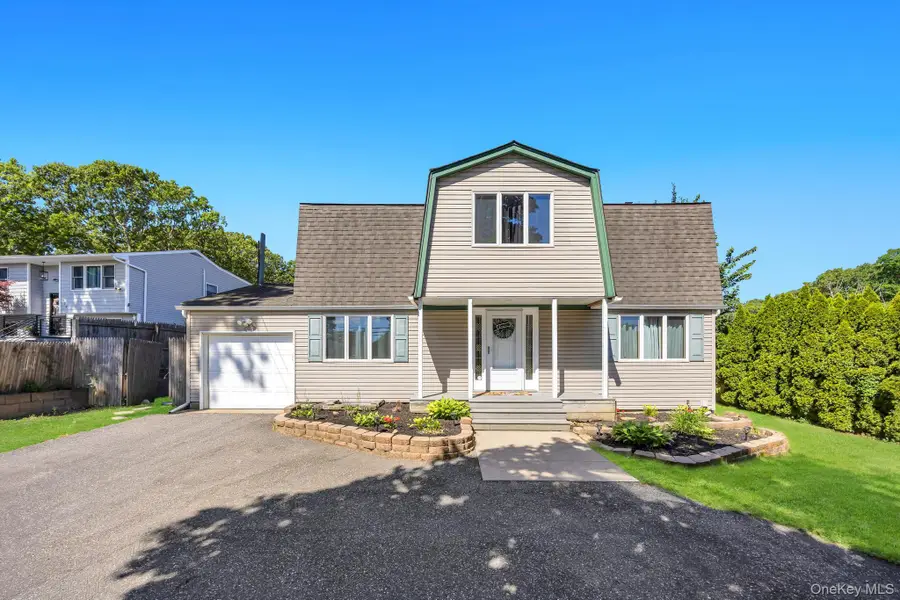 358 Holbrook Road, Ronkonkoma, NY 11779 - #3