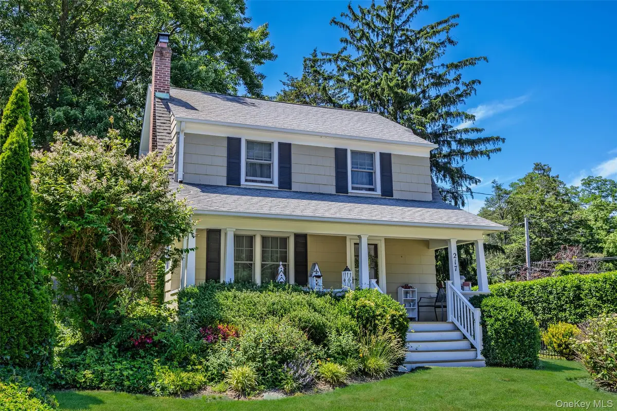 217 Soundview Road, Huntington, NY 11743 - #1