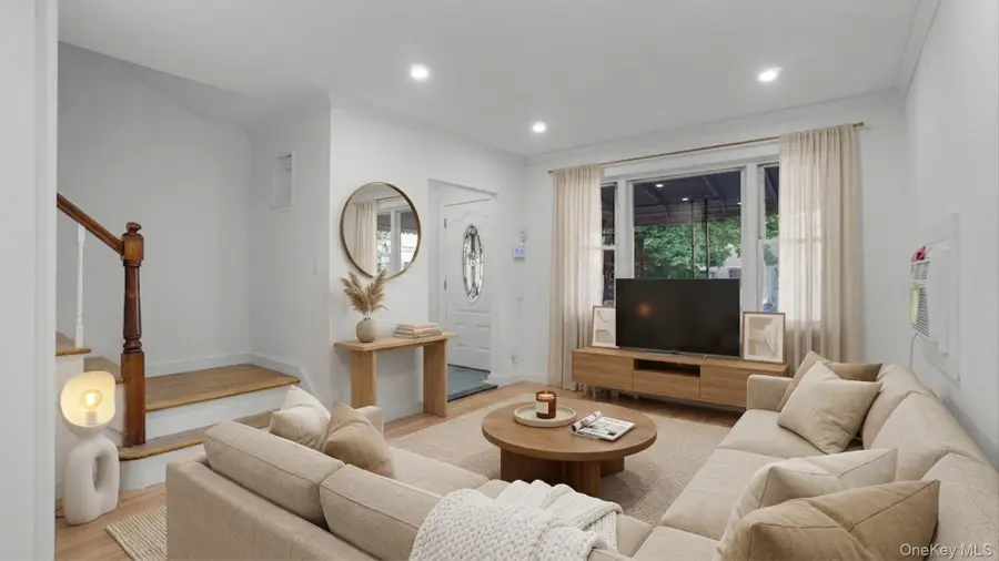4135 Murdock Avenue, Bronx, NY 10466 - #2
