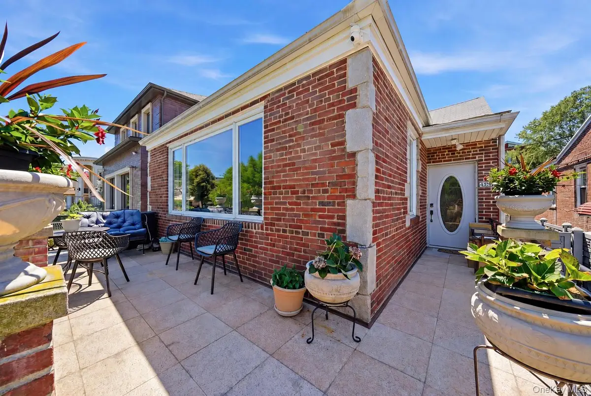 4082 Ocean Avenue, Brooklyn, NY 11235 - #1