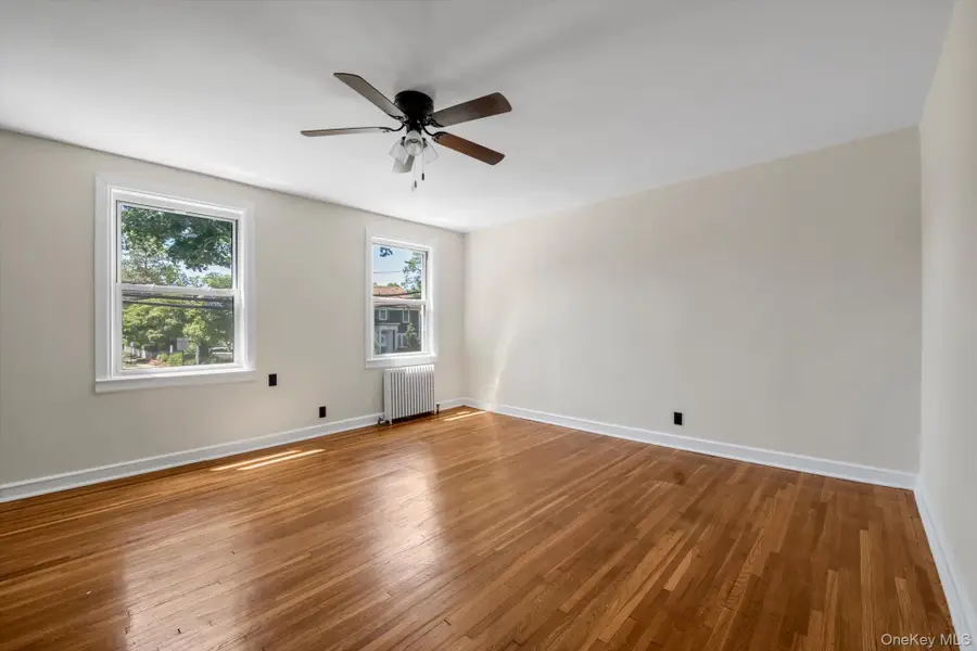 9 Edwards #1-F, Roslyn Heights, NY 11577 - #2