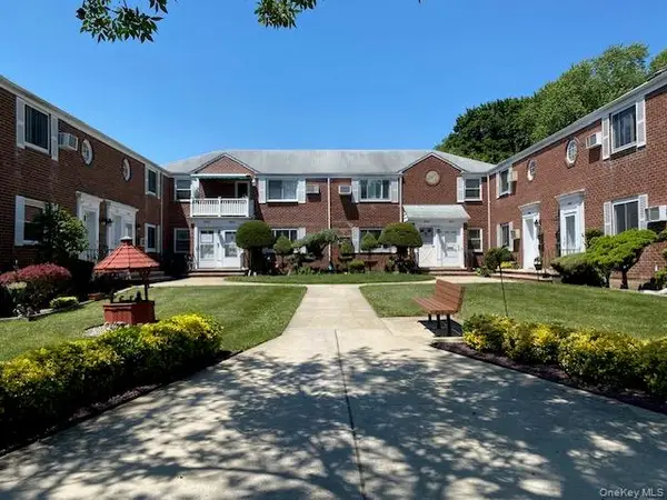 264-17 73rd. Avenue #E-2, Glen Oaks, NY 11004