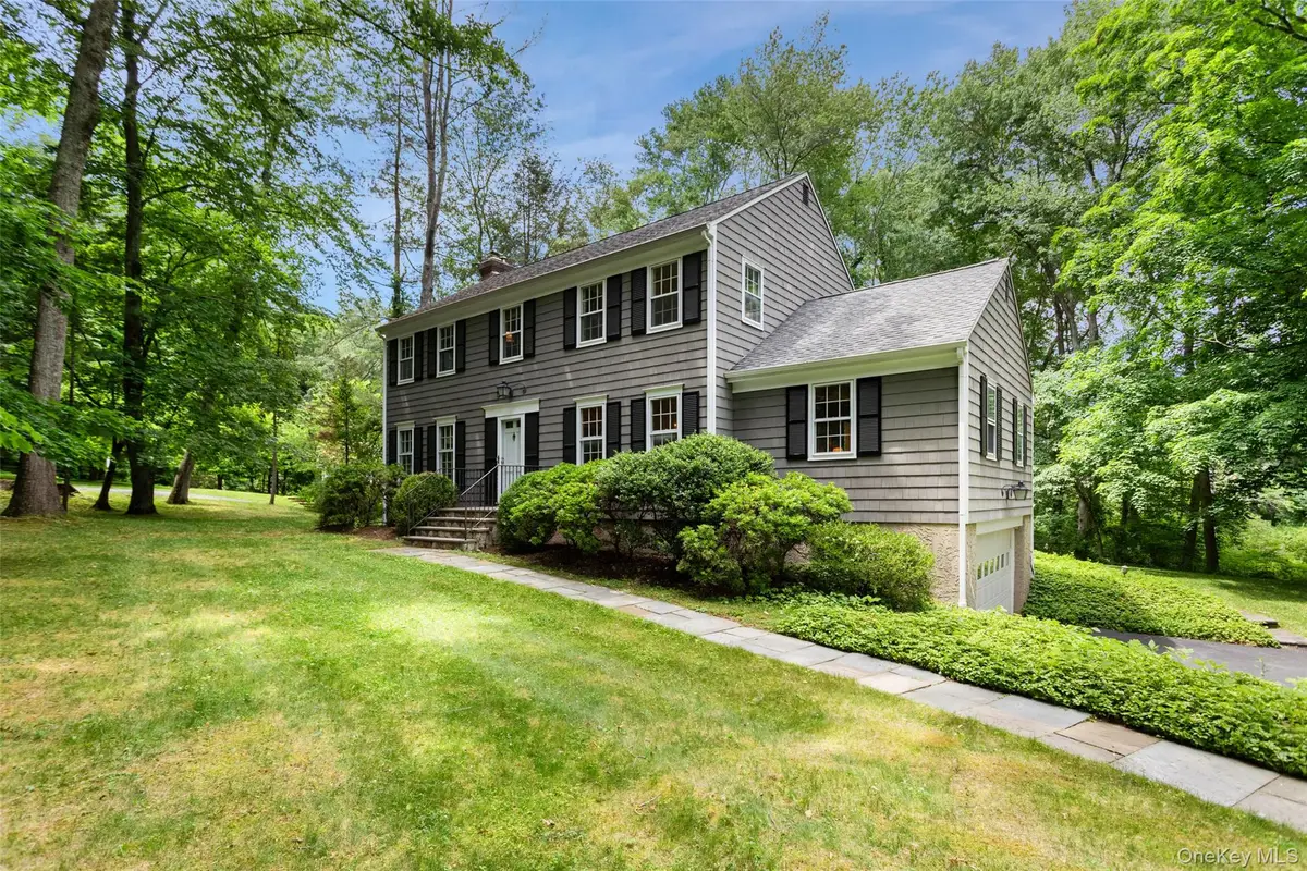 29 Cartway Lane W, Bedford, NY 10506 - #1