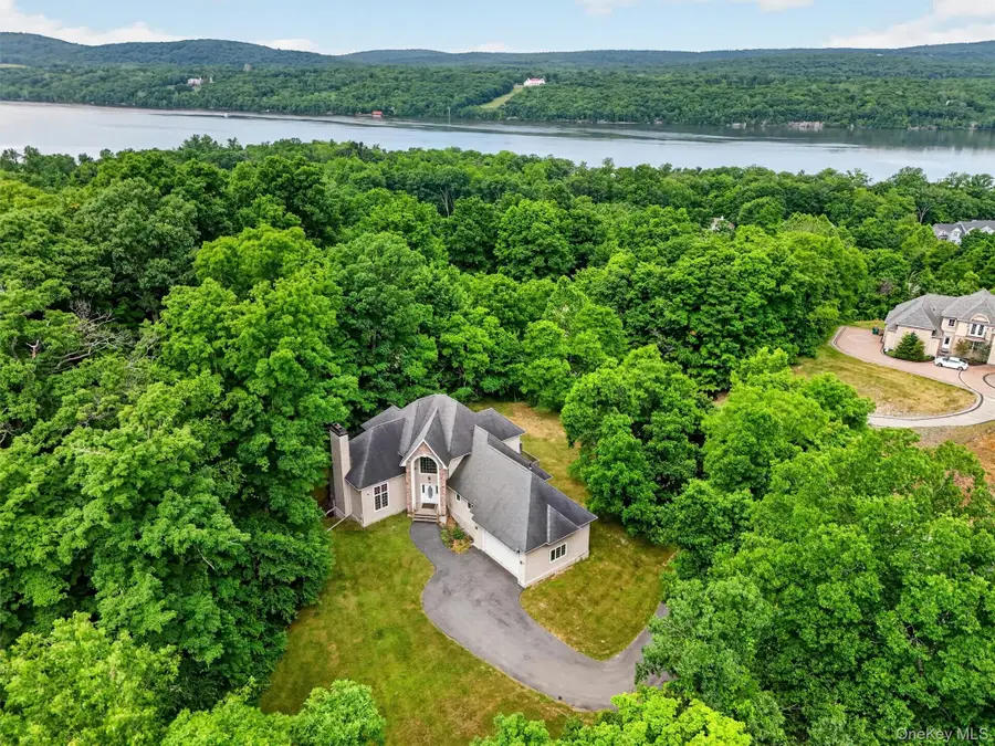 21 Huyler Drive, Hyde Park, NY 12538 - #3