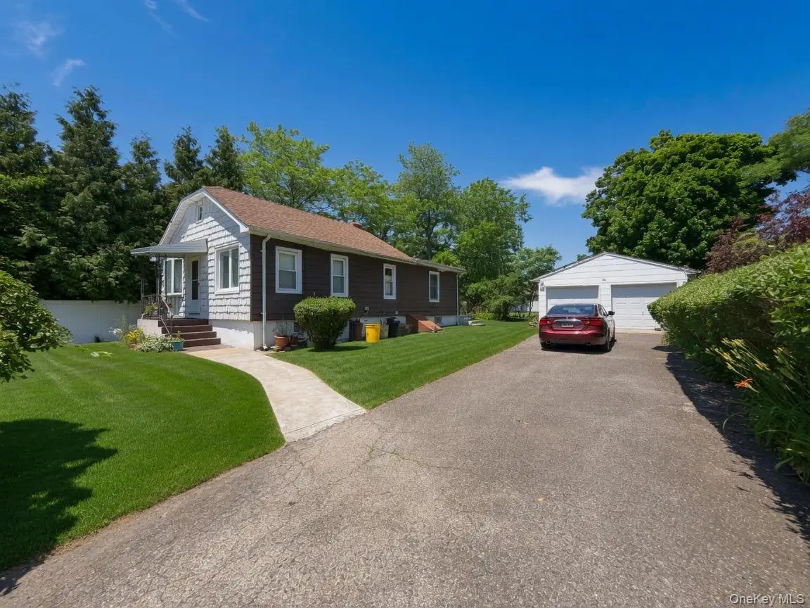 1 Trebor Road, Massapequa, NY 11758 - #1