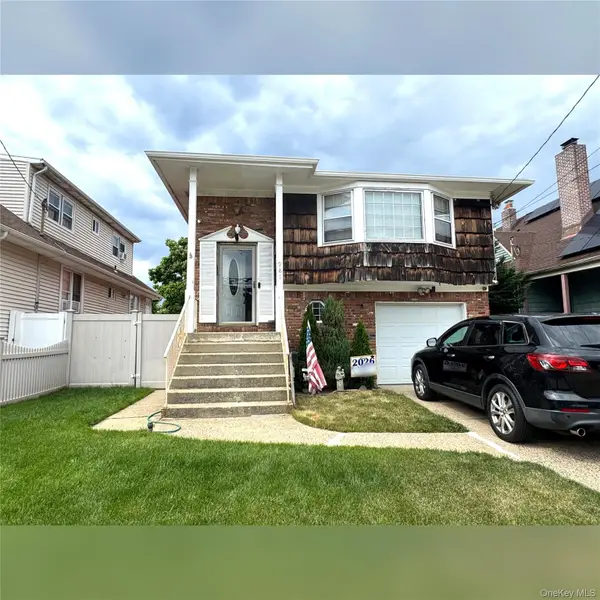 981 Mckinley Street, Baldwin, NY 11510