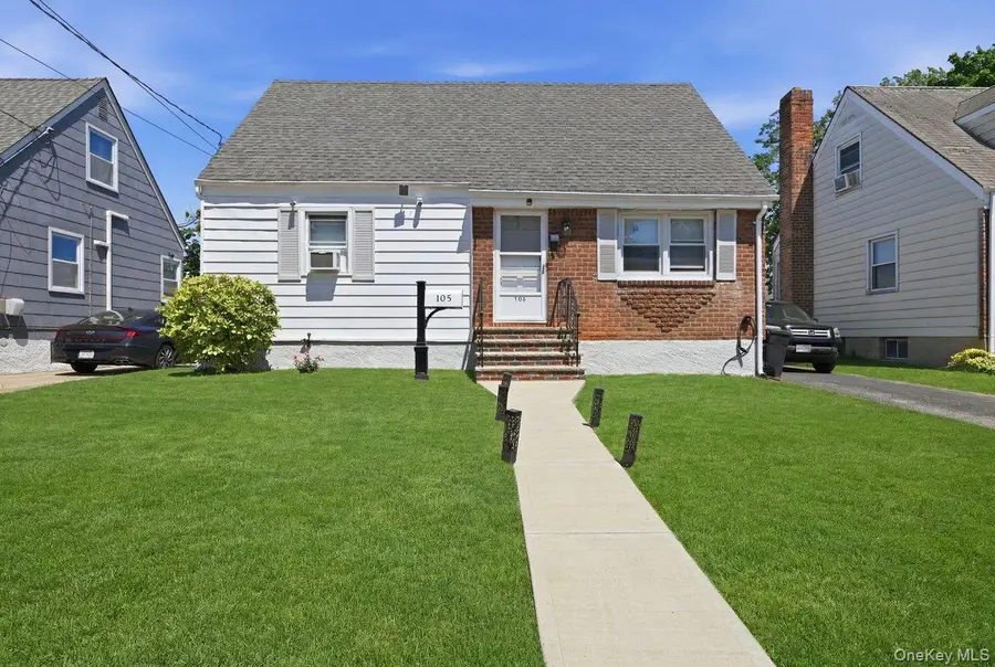 105 N Montague Street, Valley Stream, NY 11580 - #2