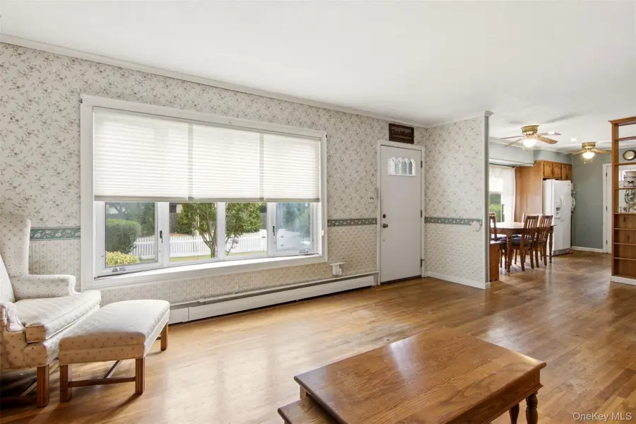 163 Islip Boulevard, Islip Terrace, NY 11752 - #3