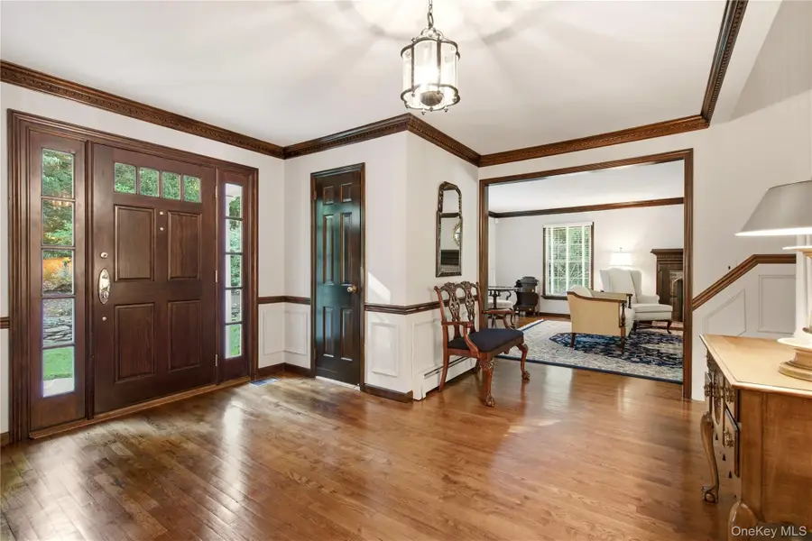 54 Snake Hill Road, Cold Spring Harbor, NY 11724 - #2