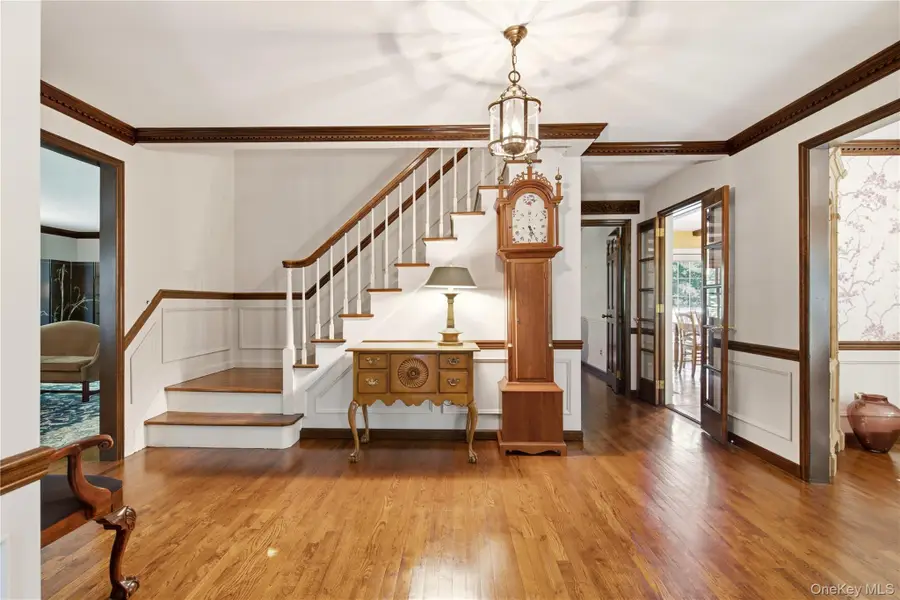 54 Snake Hill Road, Cold Spring Harbor, NY 11724 - #3