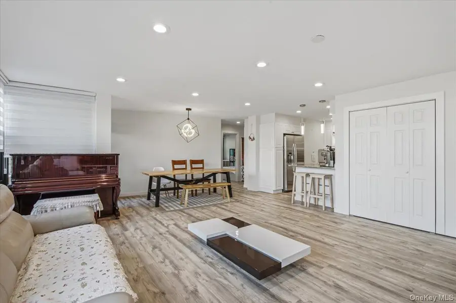 9-15 166th Street #3B, Beechhurst, NY 11357 - #3