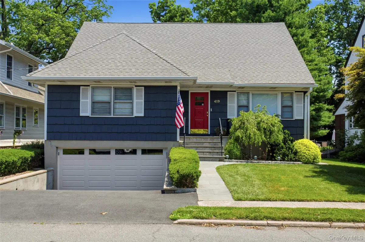 419 Beach Avenue, Mamaroneck, NY 10543 - #1
