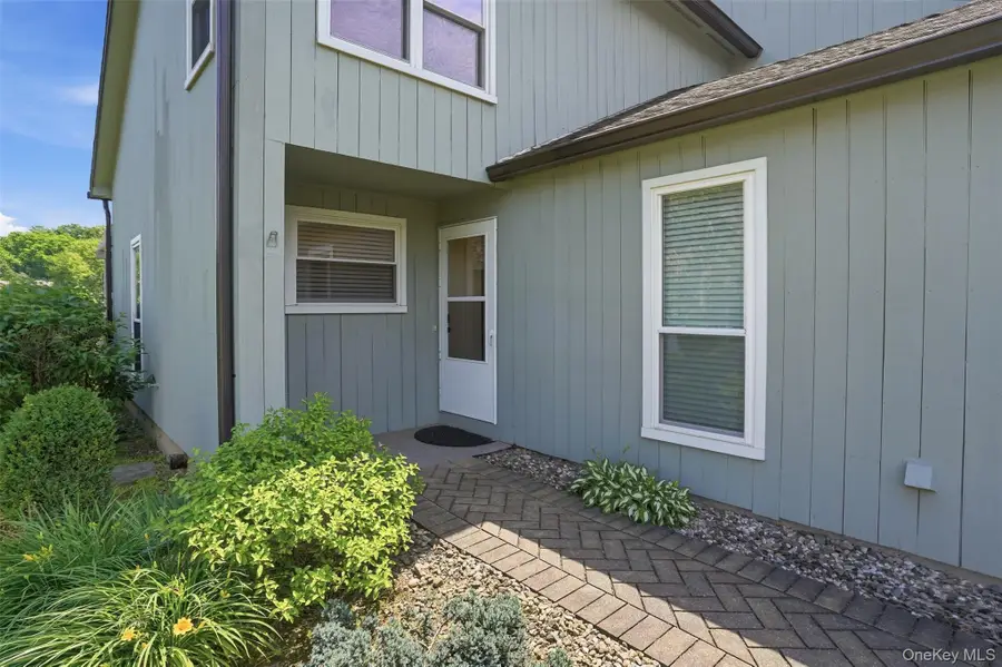 11 Pond Drive W, Rhinebeck, NY 12572 - #2