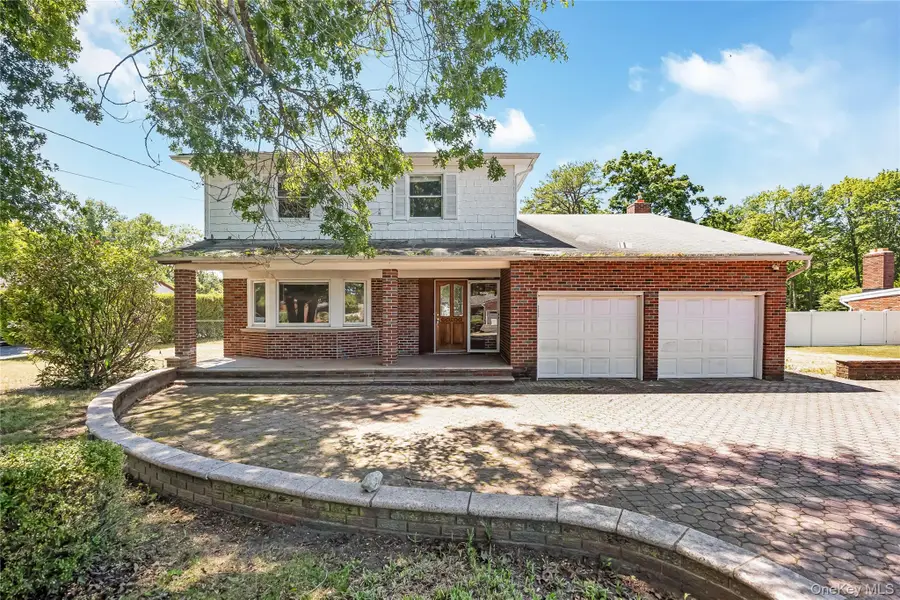 1103 Carlls Straight Path, Dix Hills, NY 11746 - #2