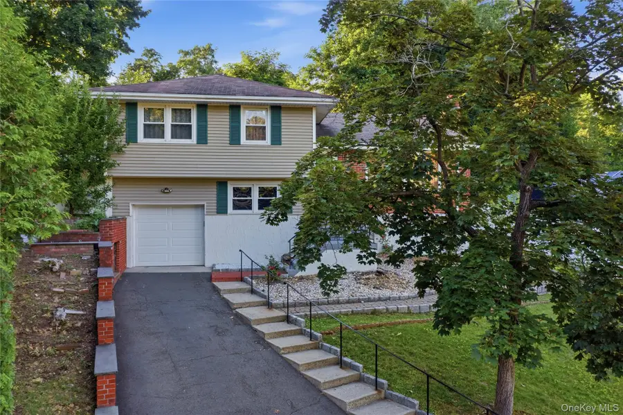3 Hardy Place, Yonkers, NY 10703 - #2