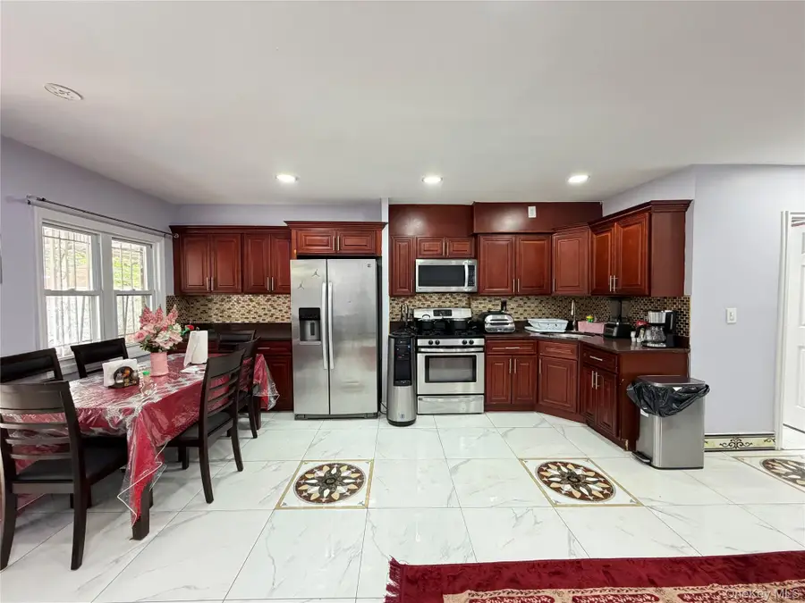 155-17 65 Avenue, Flushing, NY 11357 - #2