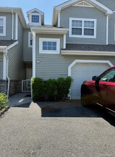 9 Carriage Lane, Plainview, NY 11803 - #1