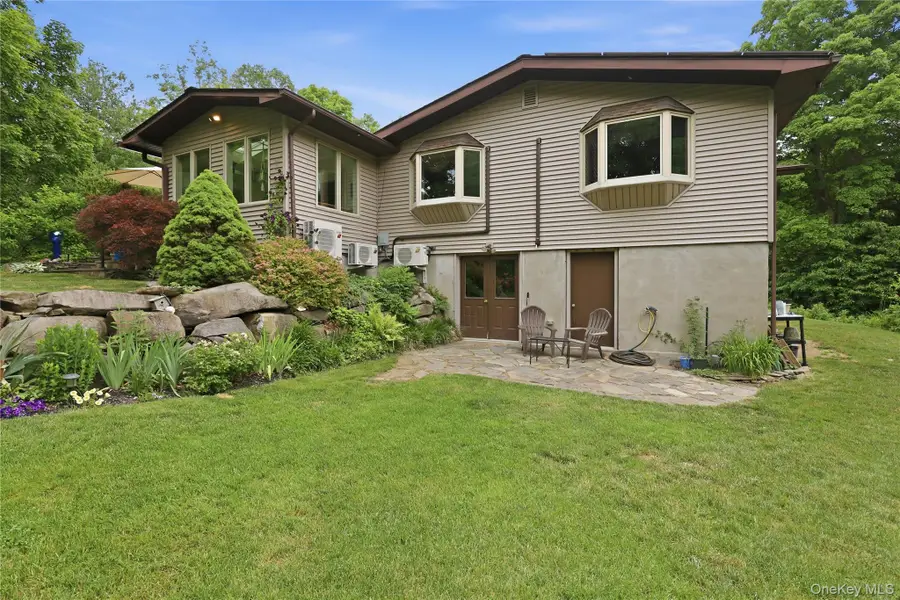 39 Loughran Lane, Highland, NY 12528 - #3