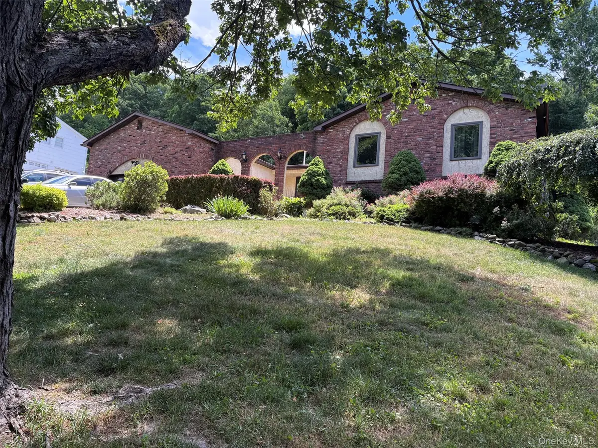 12 Arlington Drive, Monroe, NY 10950 - #1
