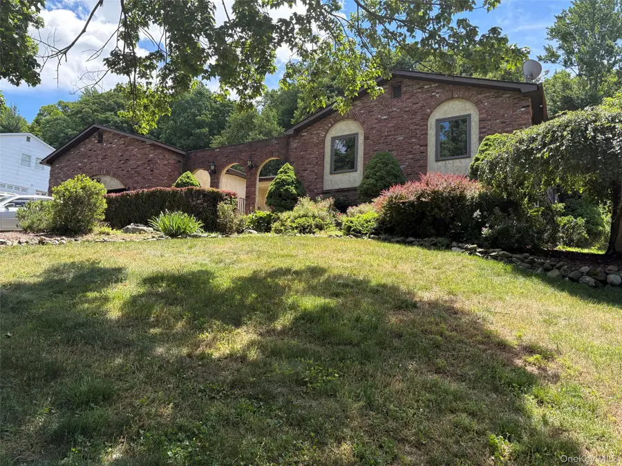 12 Arlington Drive, Monroe, NY 10950 - #2