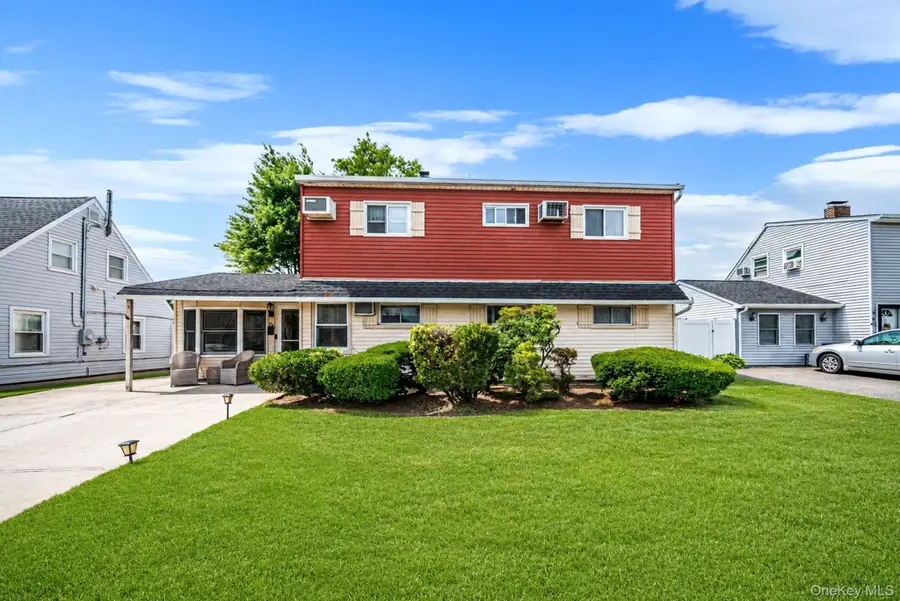 36 Sunrise Lane, Levittown, NY 11756 - #2