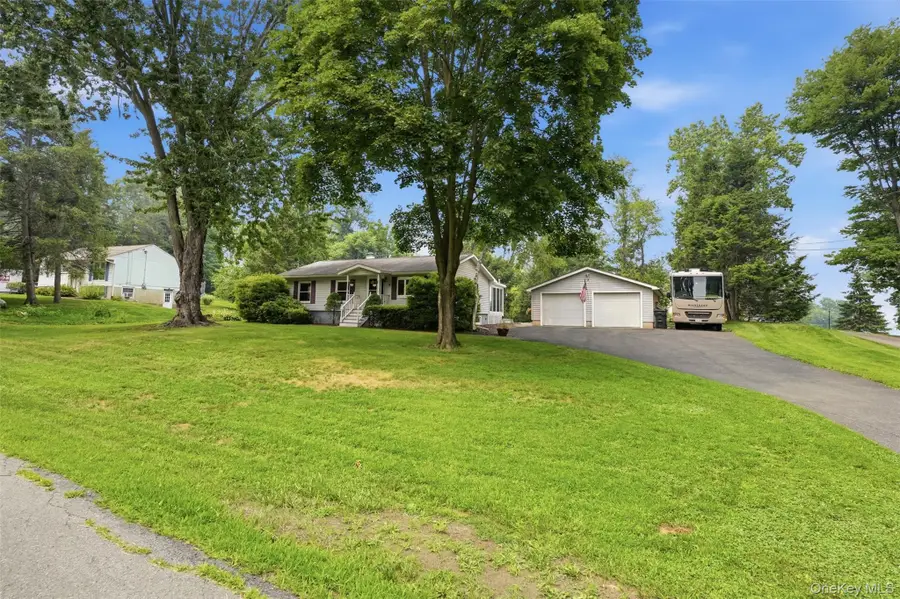 4 Seneca Lane, Milton, NY 12547 - #3