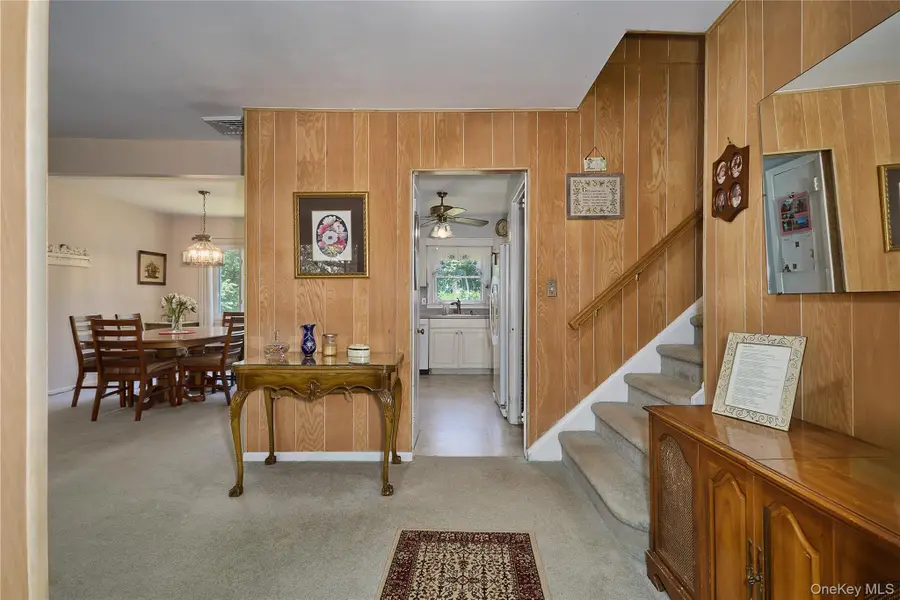 8 Abbie Lane, Hyde Park, NY 12538 - #2