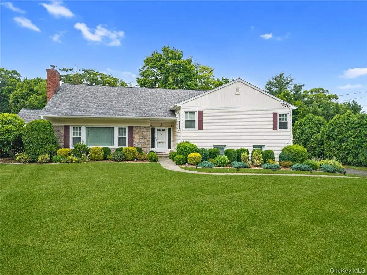 30 Stonehouse Road, Scarsdale, NY 10583 - #1