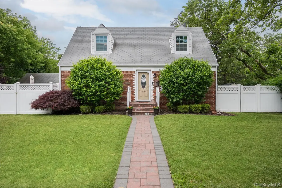 1030 North Drive, Merrick, NY 11566 - #1