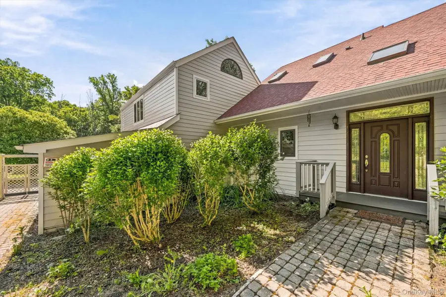 36 Chardavoyne Road, Warwick, NY 10990 - #2