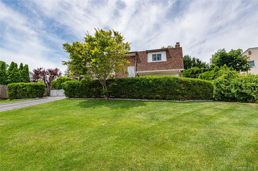 4 Bowman Lane, Kings Park, NY 11754 - #3