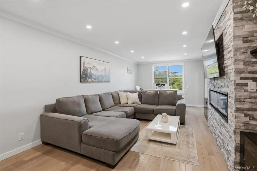 1304 Midland Avenue #A24, Yonkers, NY 10704 - #2