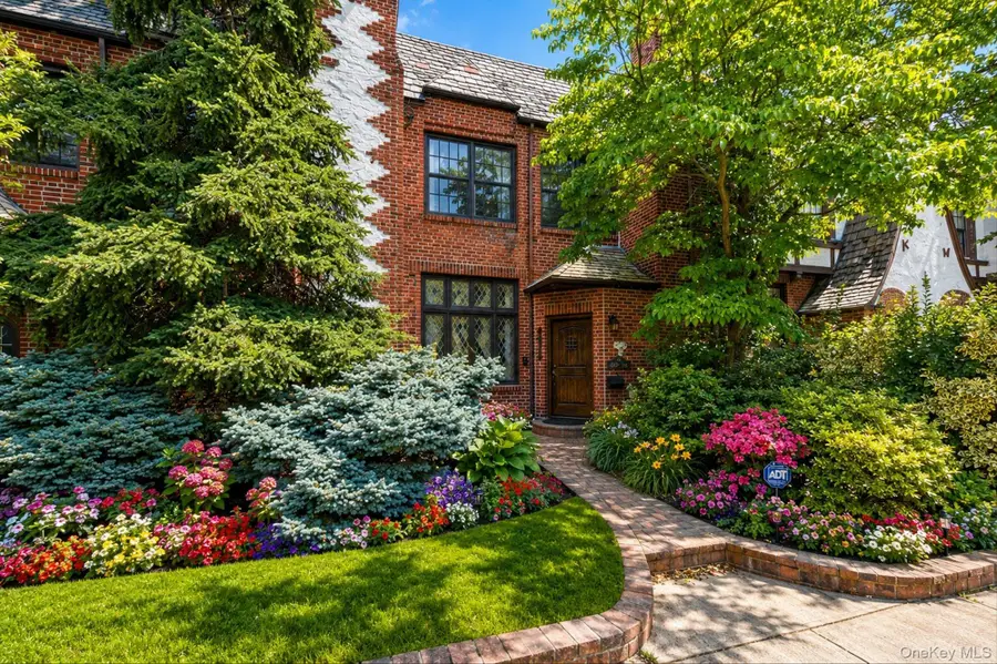 9016 68th Avenue, Forest Hills, NY 11375 - #2