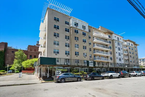 221 Beach 80th Street #1G, Far Rockaway, NY 11693