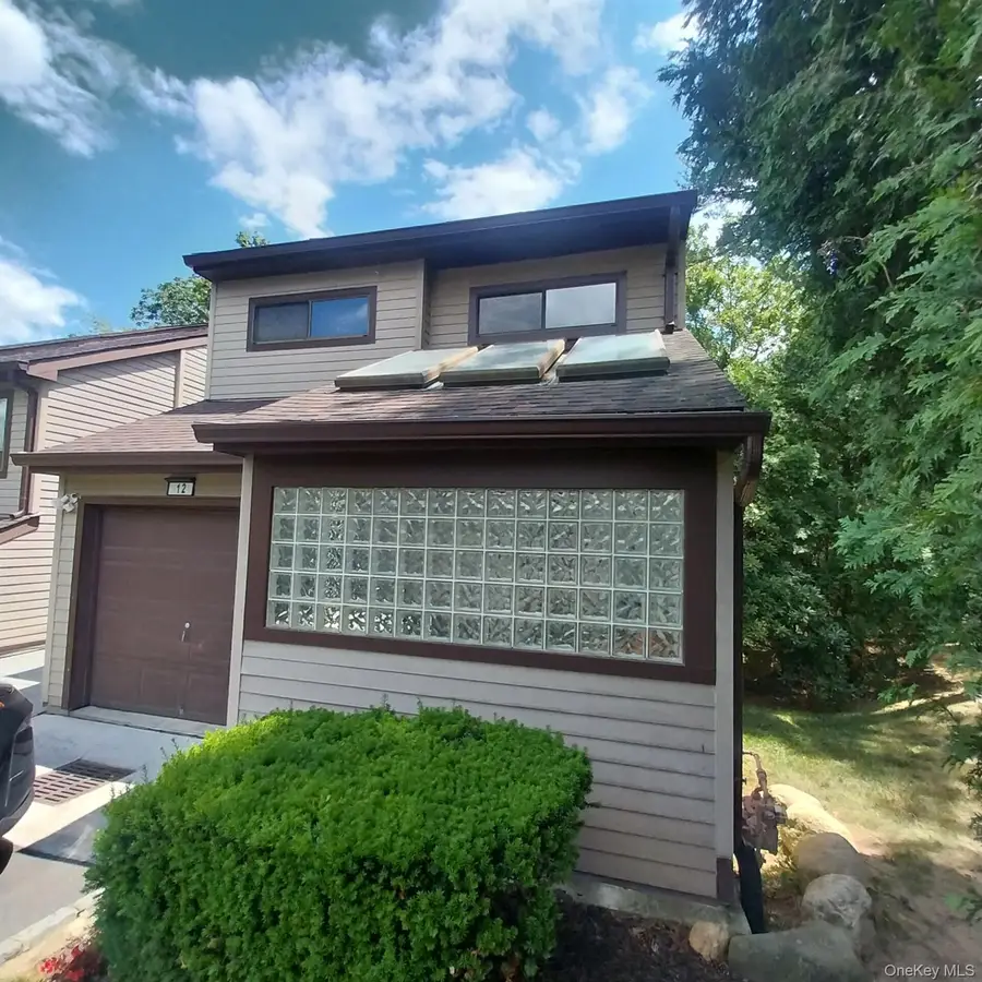 12 The Glen Lane #12, Glen Head, NY 11545 - #3