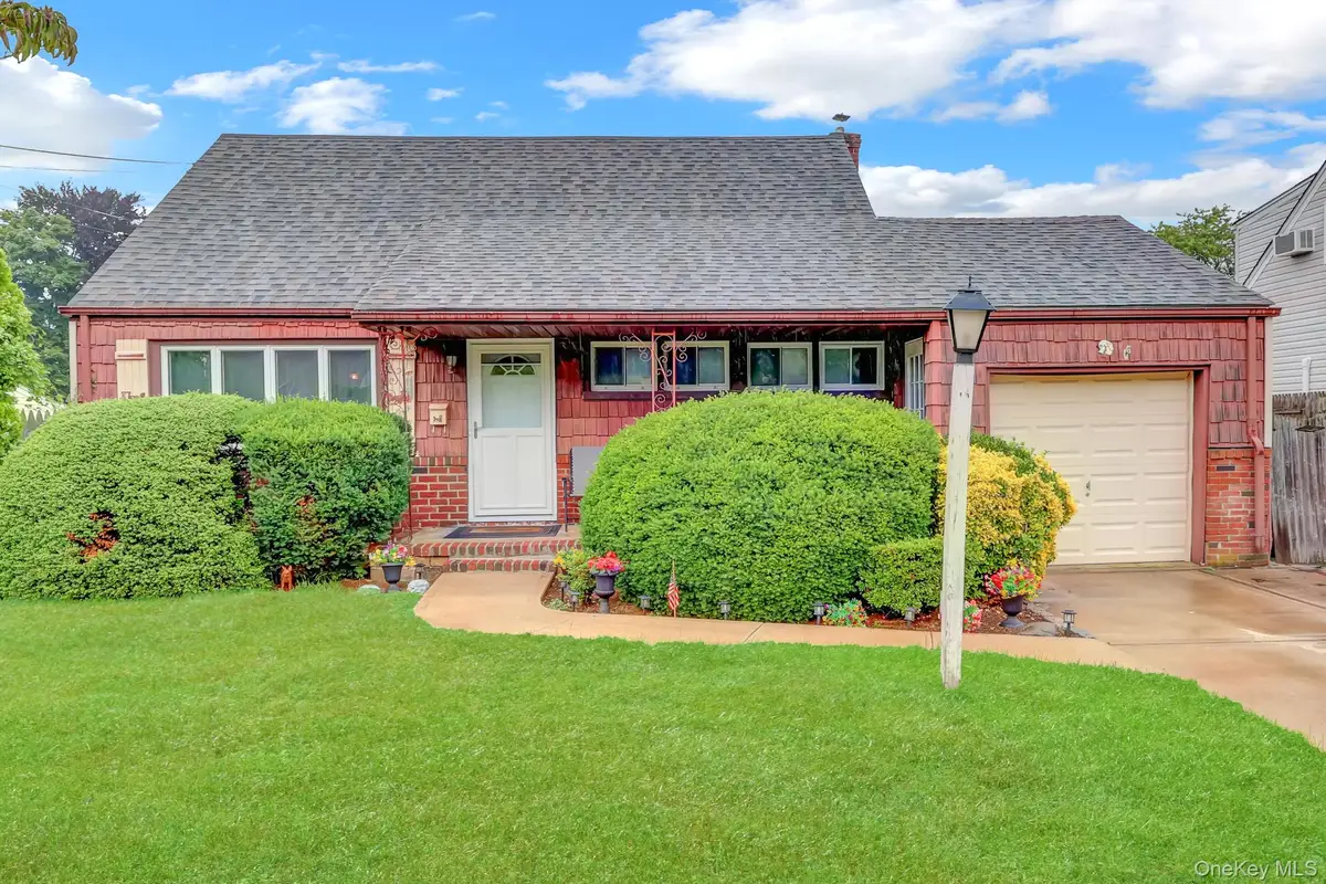 69 Greenwood Drive, North Babylon, NY 11703 - #1