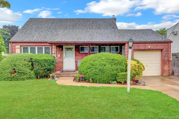 69 Greenwood Drive, North Babylon, NY 11703