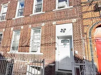 581 Van Siclen Avenue, Brooklyn, NY 11207 - #1