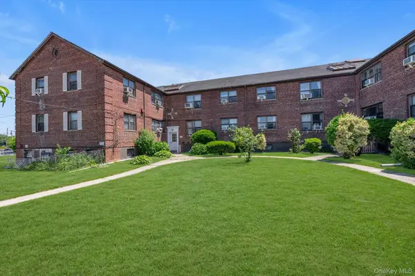 20106 Rocky Hill Road #6G2, Bayside, NY 11361