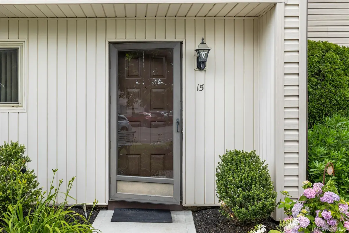 650 Newbridge Road #15, East Meadow, NY 11554 - #1