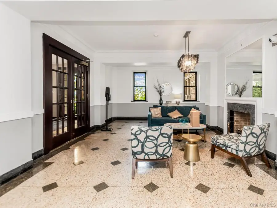 43 Calton Road #2J, New Rochelle, NY 10804 - #3