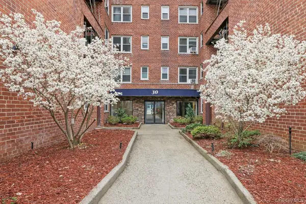 30 N Broadway #5H, White Plains, NY 10601