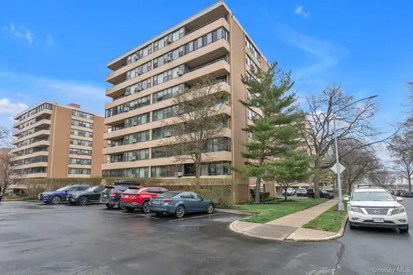 10-24 166 St. Street #7C, Beechhurst, NY 11357