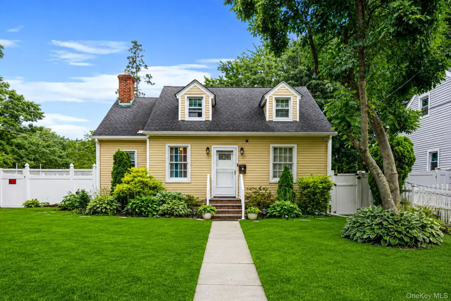 86 Jesse Street, Freeport, NY 11520 - #2