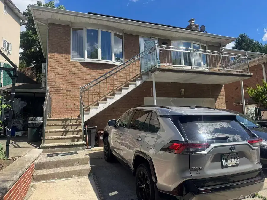 250-56 39th Road, Little Neck, NY 11363 - #2