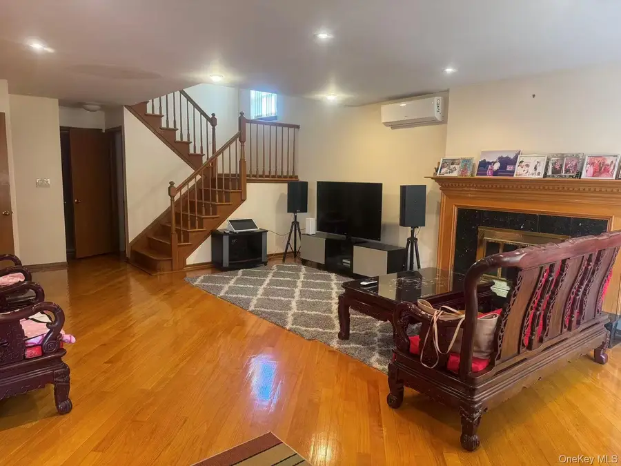250-56 39th Road, Little Neck, NY 11363 - #3